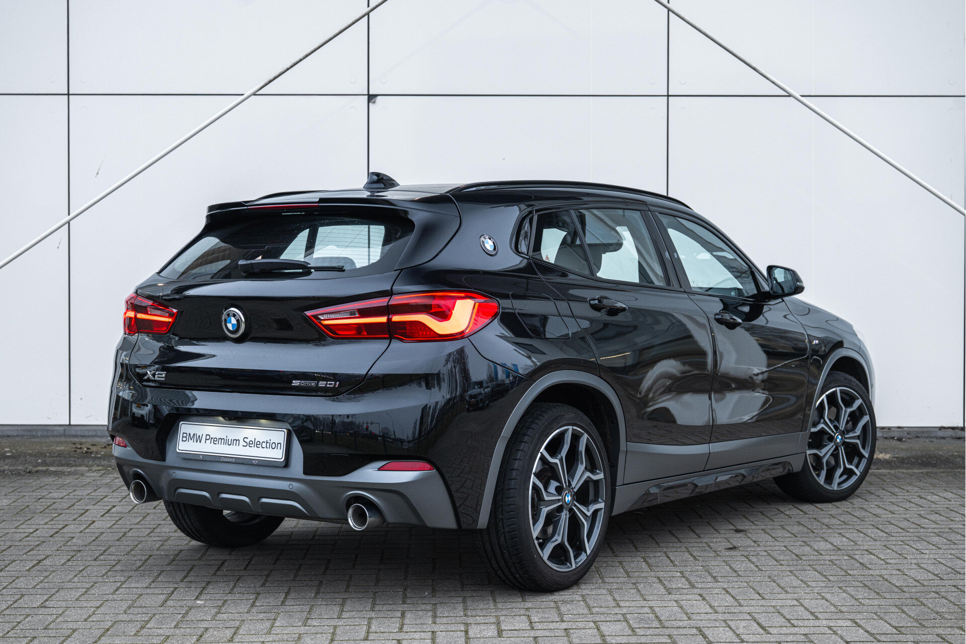 BMW X2 sDrive20i High Executive M Sport Automaat - Afbeelding 2