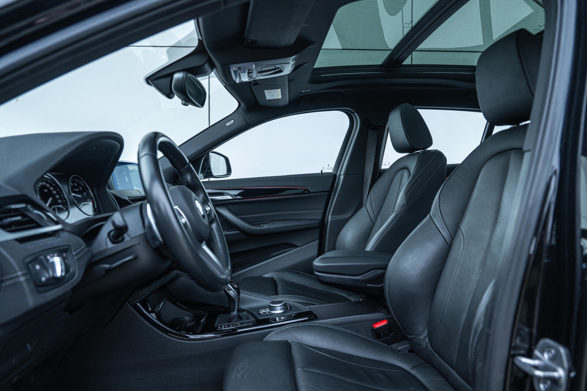 BMW X2 sDrive20i High Executive M Sport Automaat - Afbeelding 4