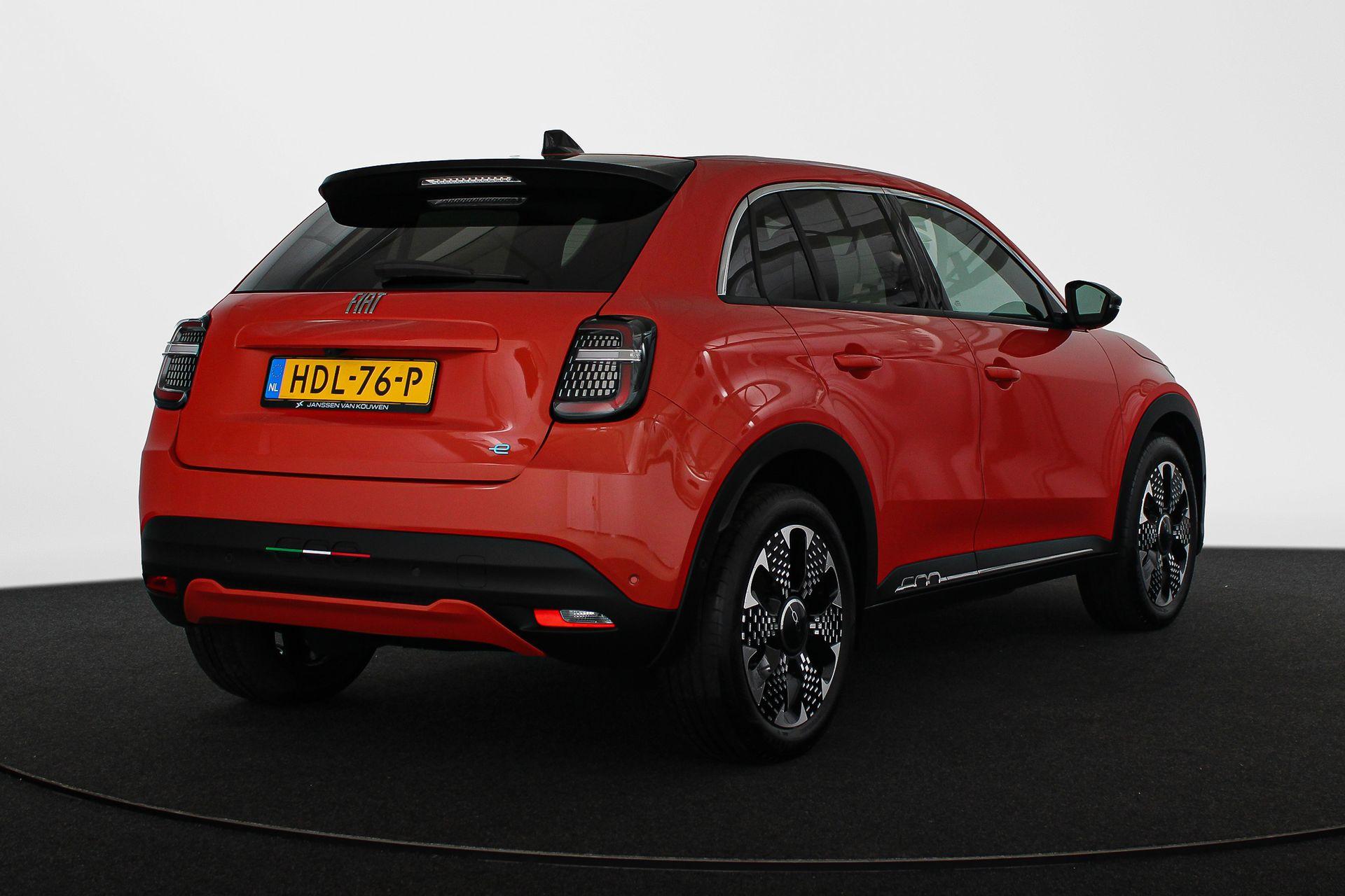 Fiat 600e La Prima 54 kWh - Afbeelding 3