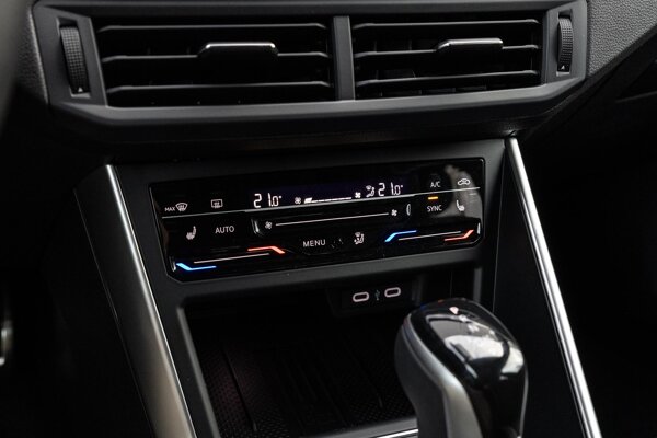 volledig digitaal instrumentenpaneel groot