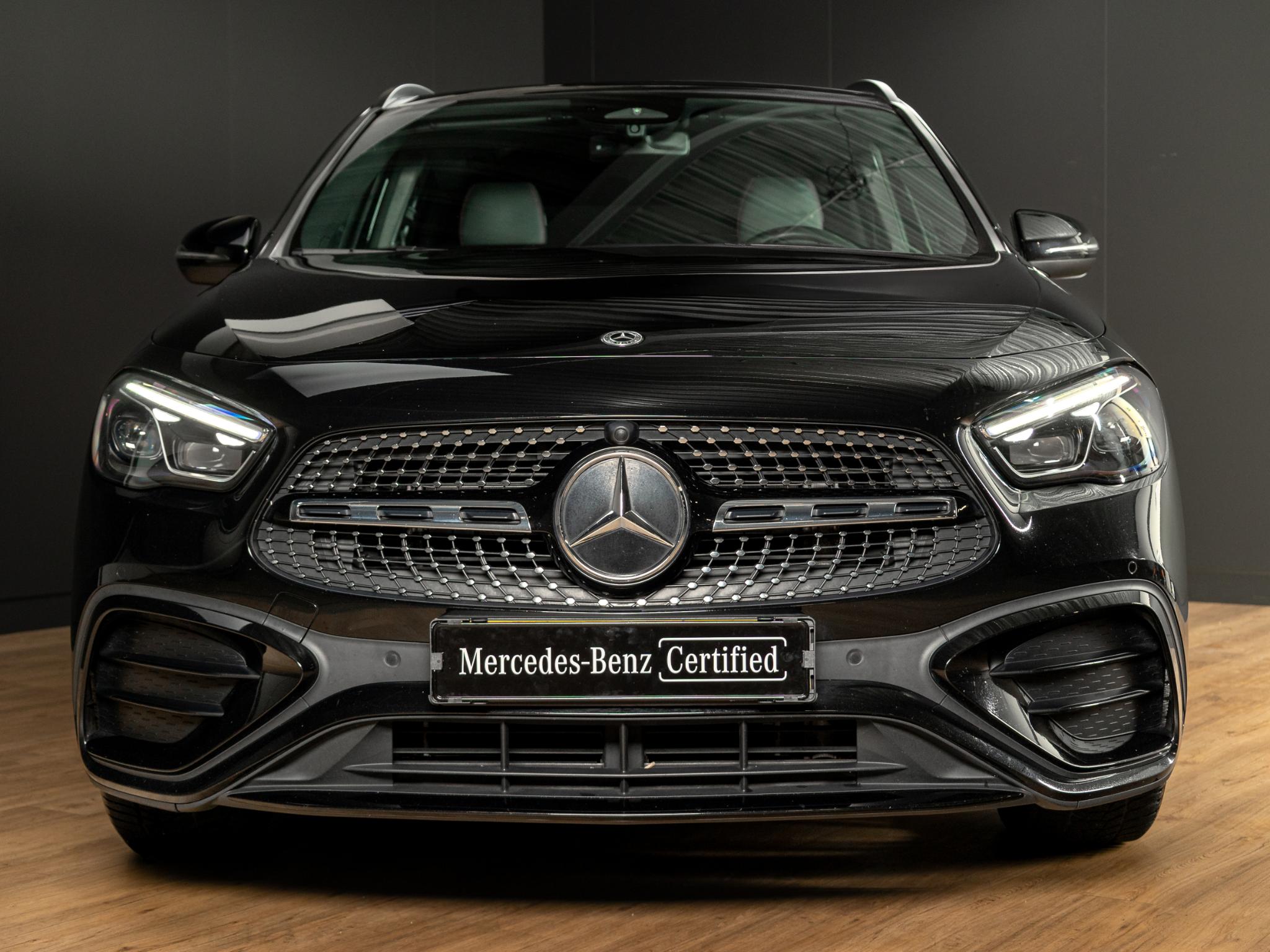Mercedes-Benz GLA 180 AMG Line - Afbeelding 4