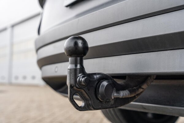 trekhaak elektrisch uitklapbaar