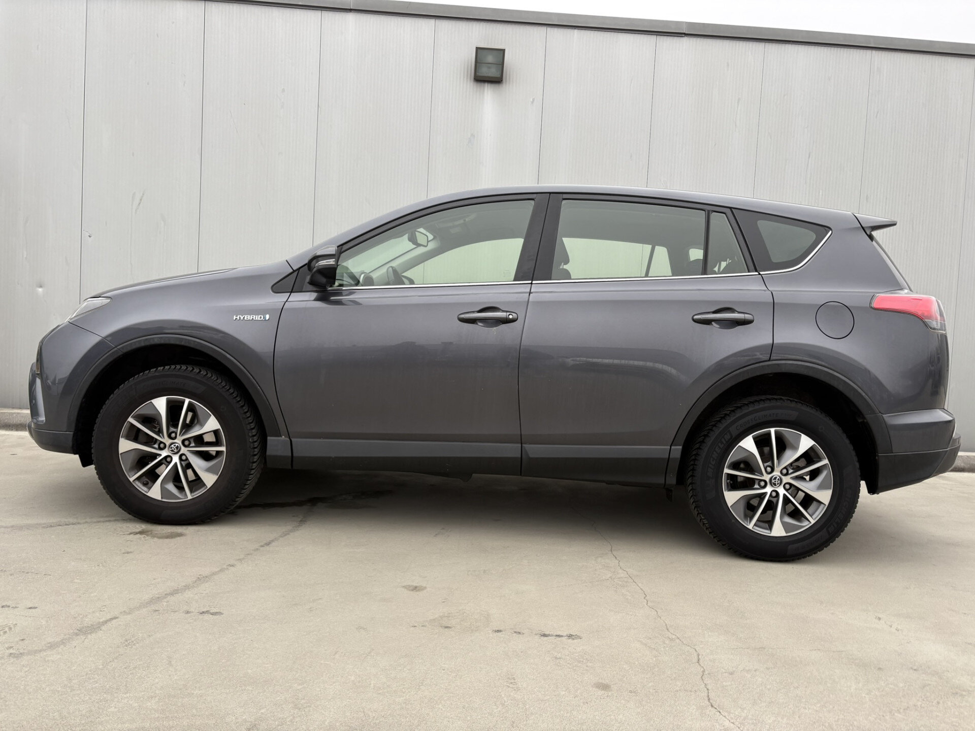 Toyota RAV4 2.5 Hybrid Dynamic - Afbeelding 2