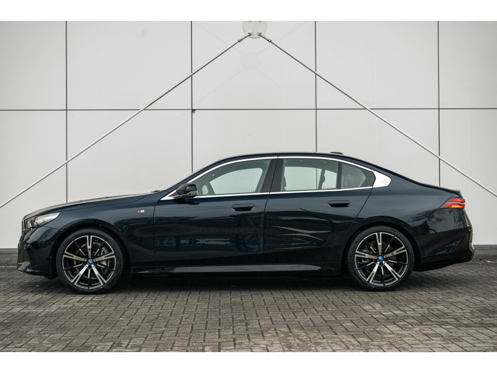 BMW i5 eDrive40 M Sport - Afbeelding 2