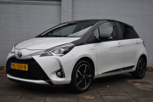 Toyota Yaris 1.5 Hybrid Bi-Tone Automaat 100pk