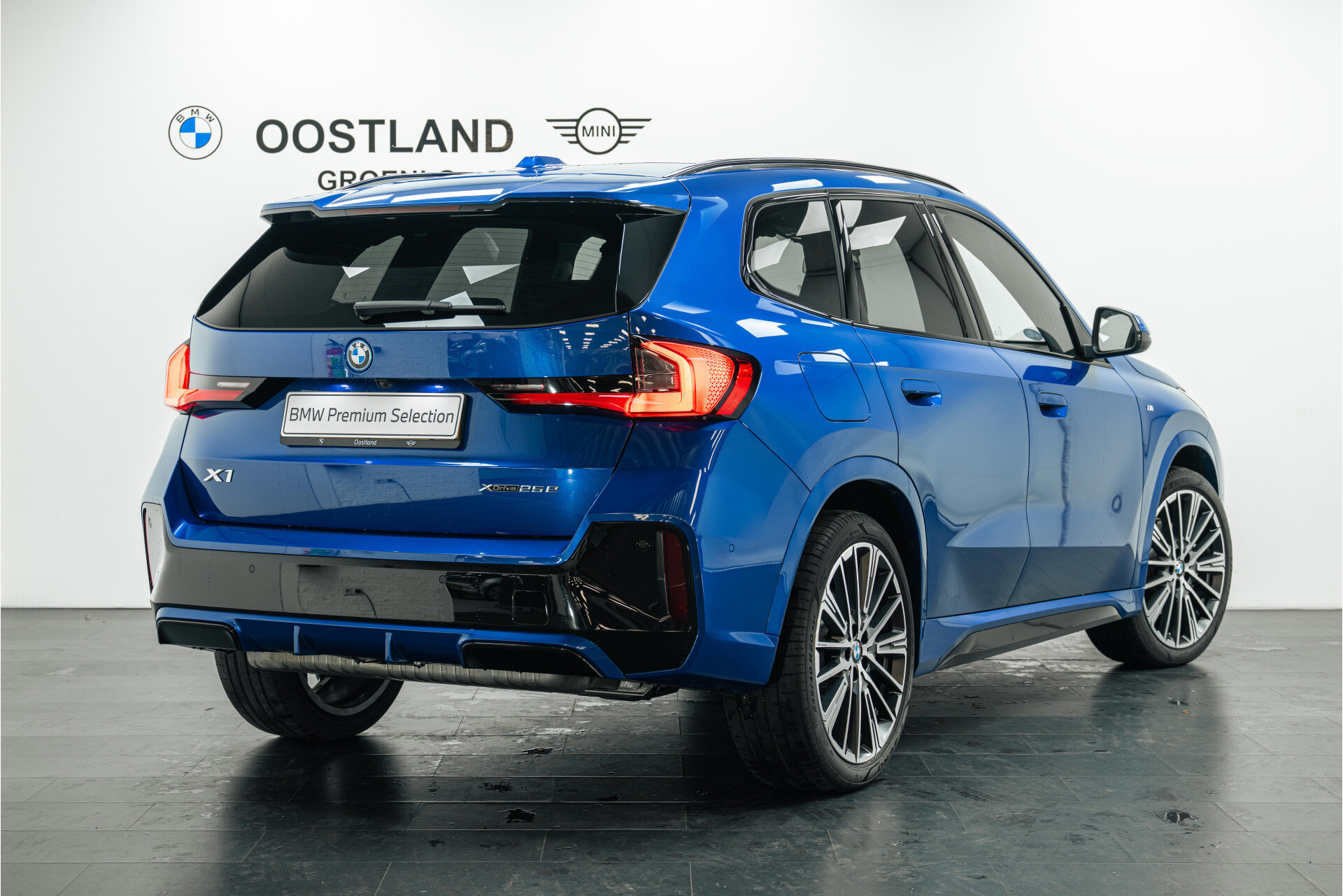 BMW X1 xDrive25e M Sport Automaat - Afbeelding 3