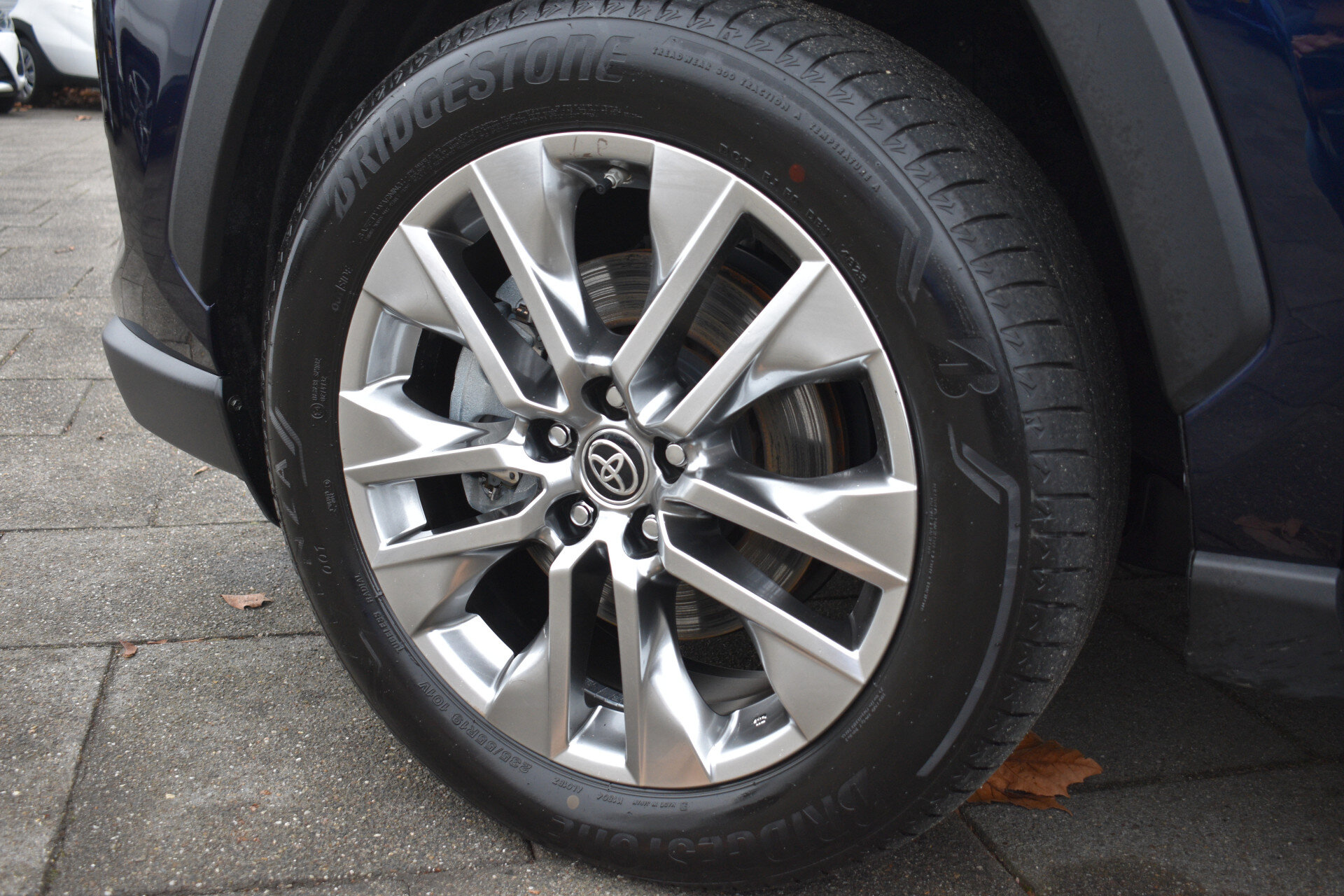 Toyota RAV4 2.5 Hybrid AWD Executive Limited Automaat 222pk - Afbeelding 2