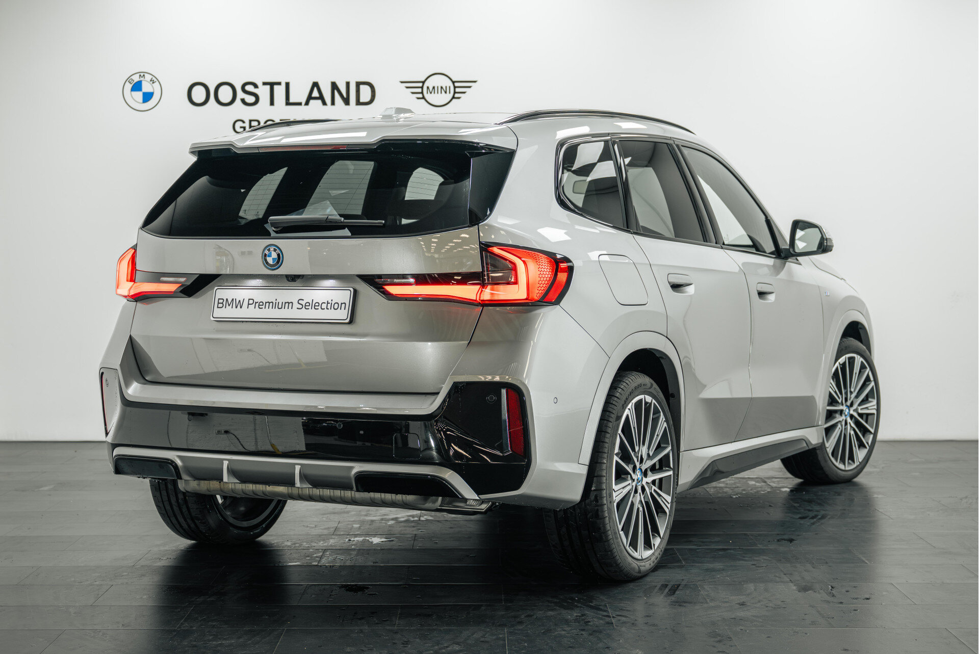 BMW X1 xDrive25e High Executive M Sport Automaat - Afbeelding 3