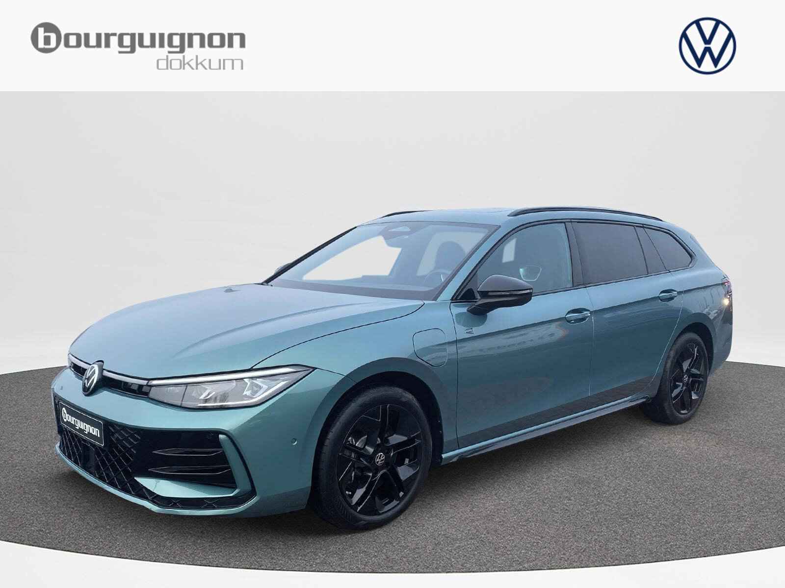 Volkswagen Passat Variant 1.5 eHybrid R-Line | Trekhaak | Pano | Blackstyle - Afbeelding 1