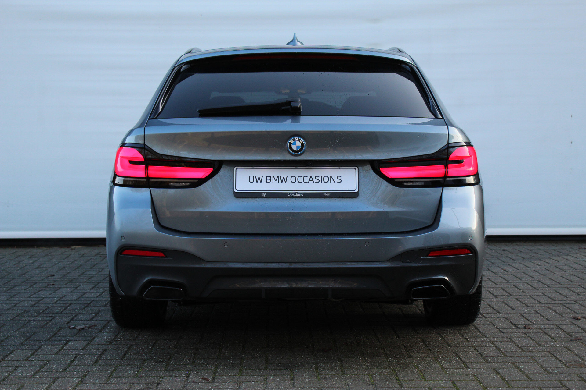 BMW 5 Serie Touring 520e High Executive M Sport Automaat - Afbeelding 4