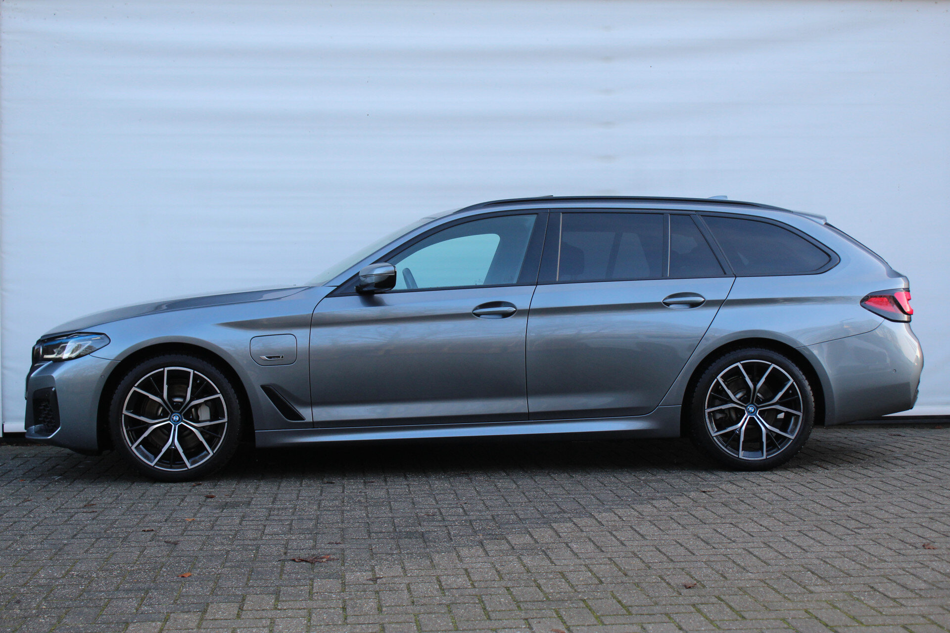 BMW 5 Serie Touring 520e High Executive M Sport Automaat - Afbeelding 5