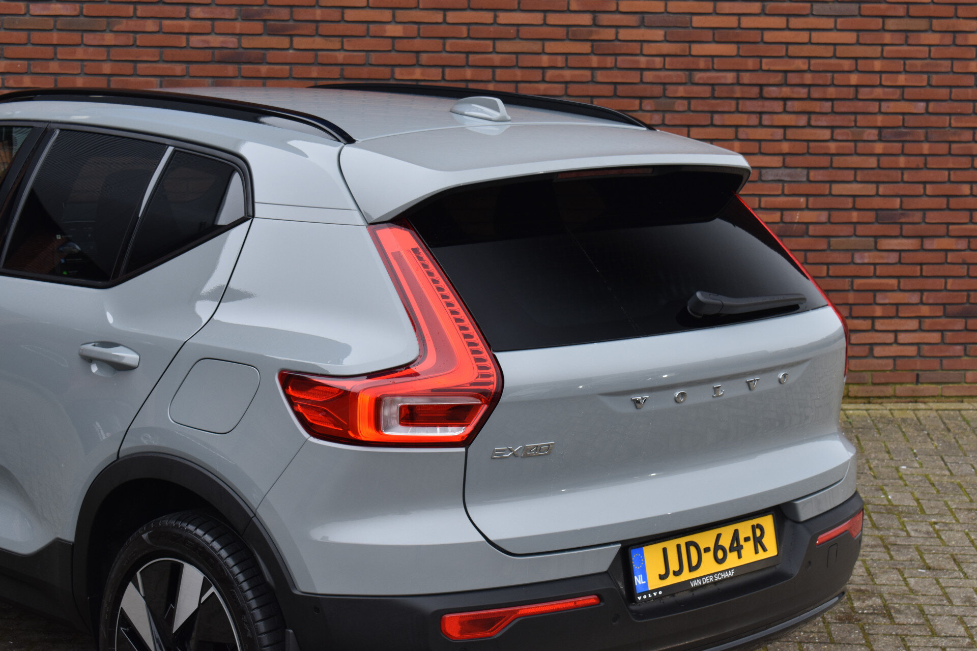 Volvo EX40 Extended Range 252PK Plus 82 kWh - Afbeelding 4