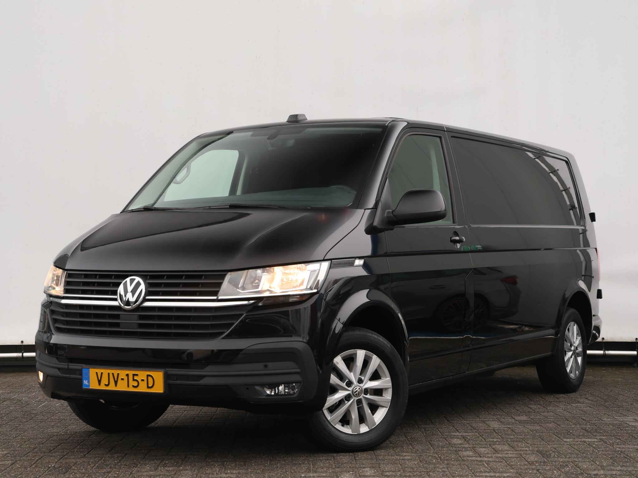 Volkswagen Transporter 2.0 TDI 150PK L2H1 Highline Automaat