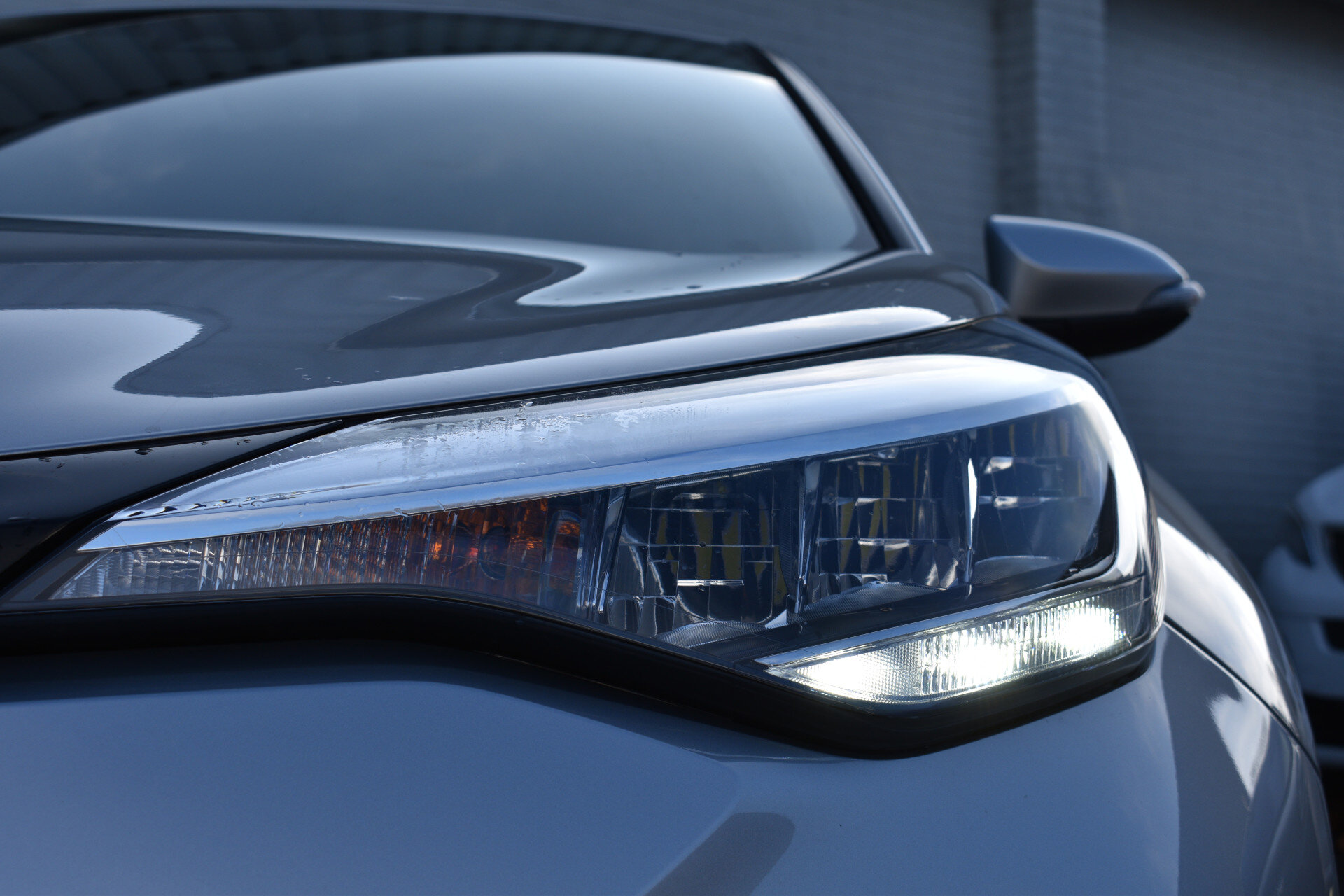 Toyota C-HR 5-deurs 1.8 Hybrid Dynamic Automaat 122pk - Afbeelding 2