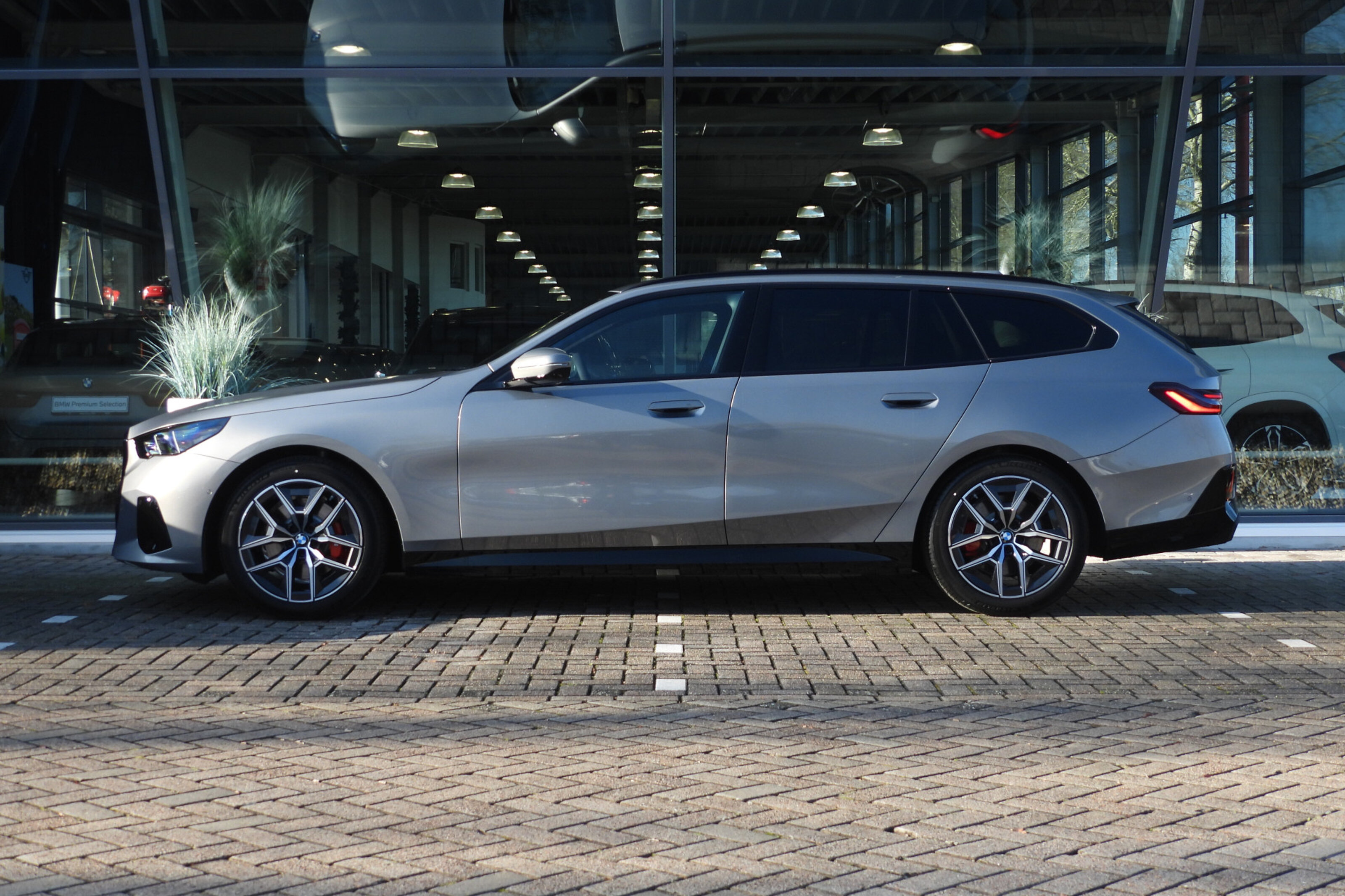 BMW 5 Serie Touring 520i M Sport Automaat