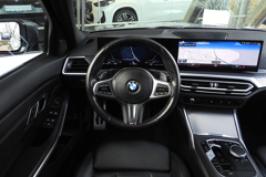 BMW 3 Serie Touring 320i M Sport Automaat - Afbeelding 2
