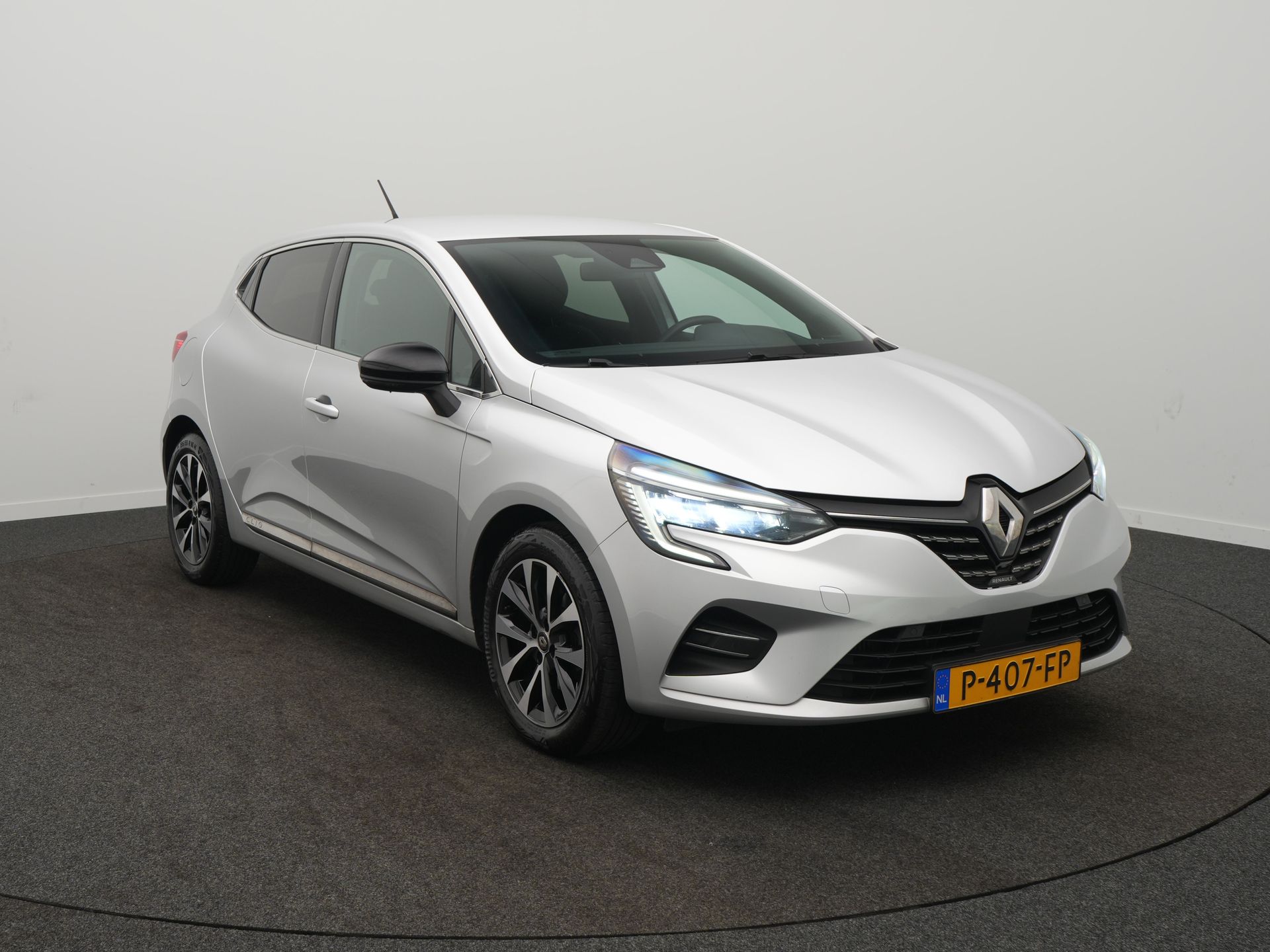 Renault Clio TCe 100 Bi-Fuel Intens - Afbeelding 3