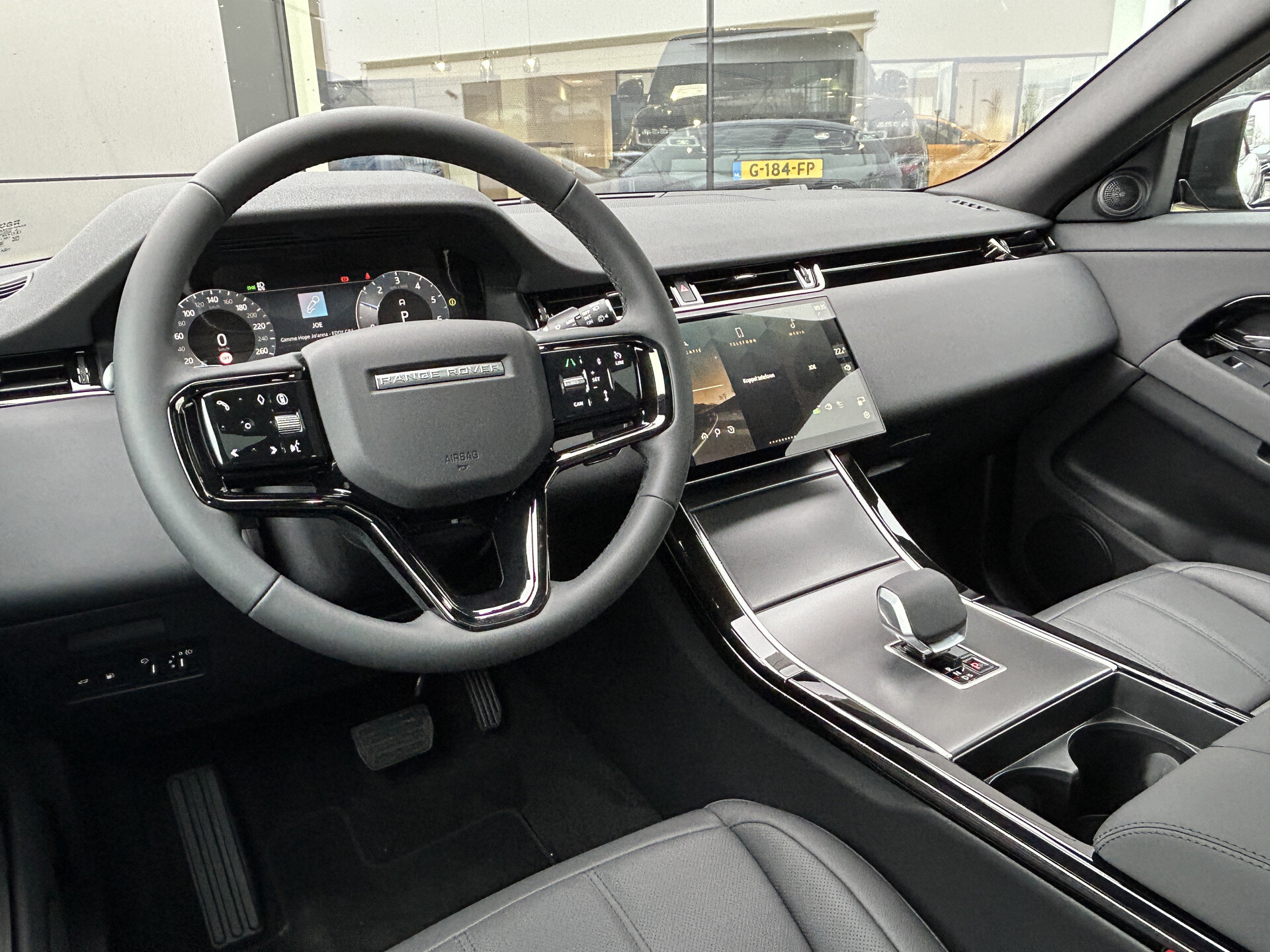 Land Rover Range Rover Evoque P270e PHEV AWD Business Edition - Afbeelding 2