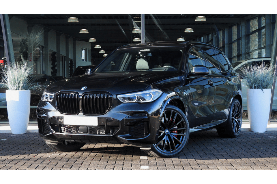 BMW X5 xDrive45e High Executive M Sport Automaat - Afbeelding 1