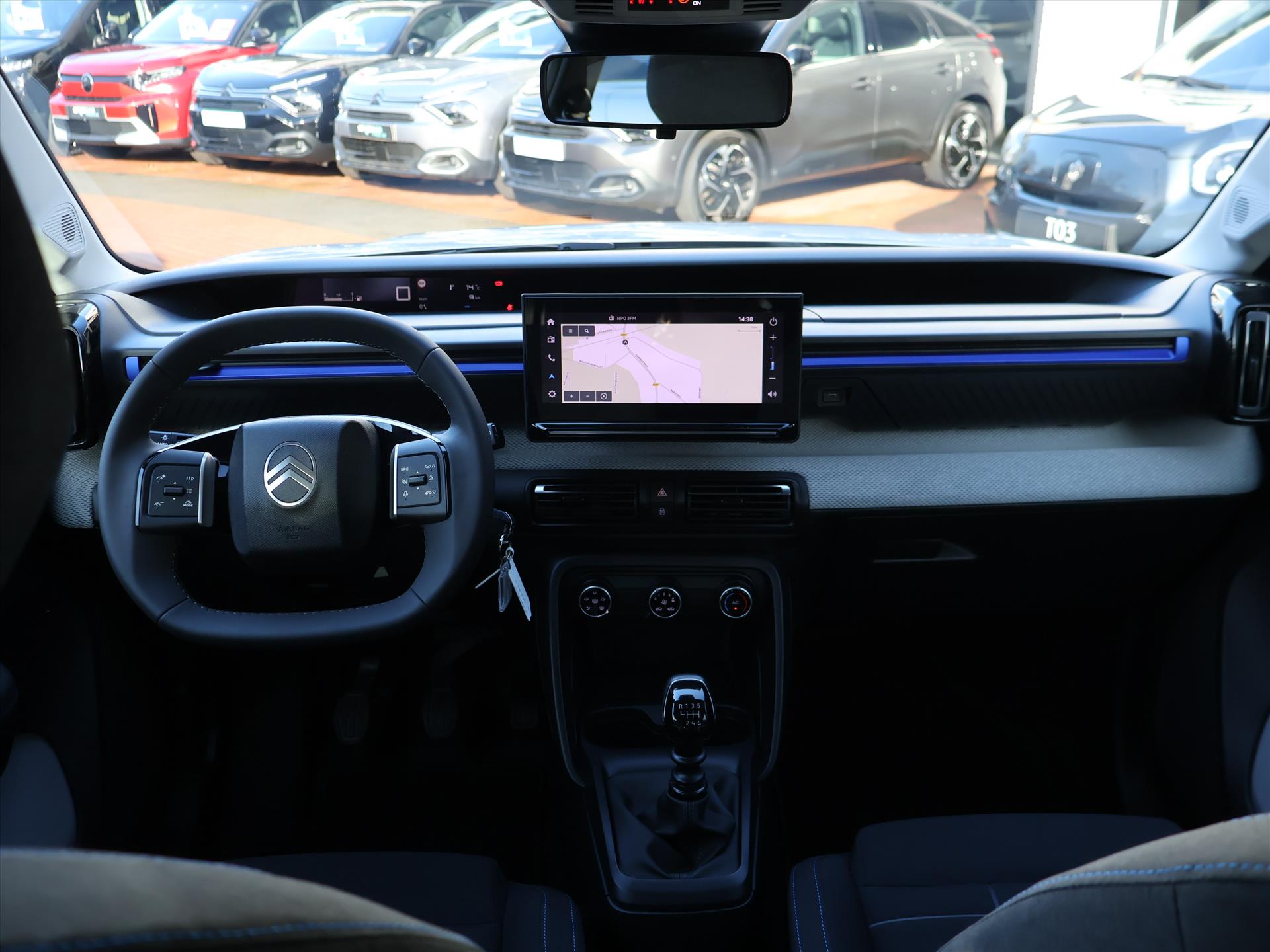 Citroën C3 1.2 Turbo S&S 100PK Plus, Rijklaarprijs | Navigatie | Parkeersensoren | Bluetooth | DAB+ | Apple Carplay - Afbeelding 5