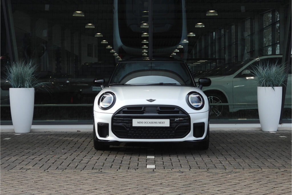 MINI 3-Deurs 9
