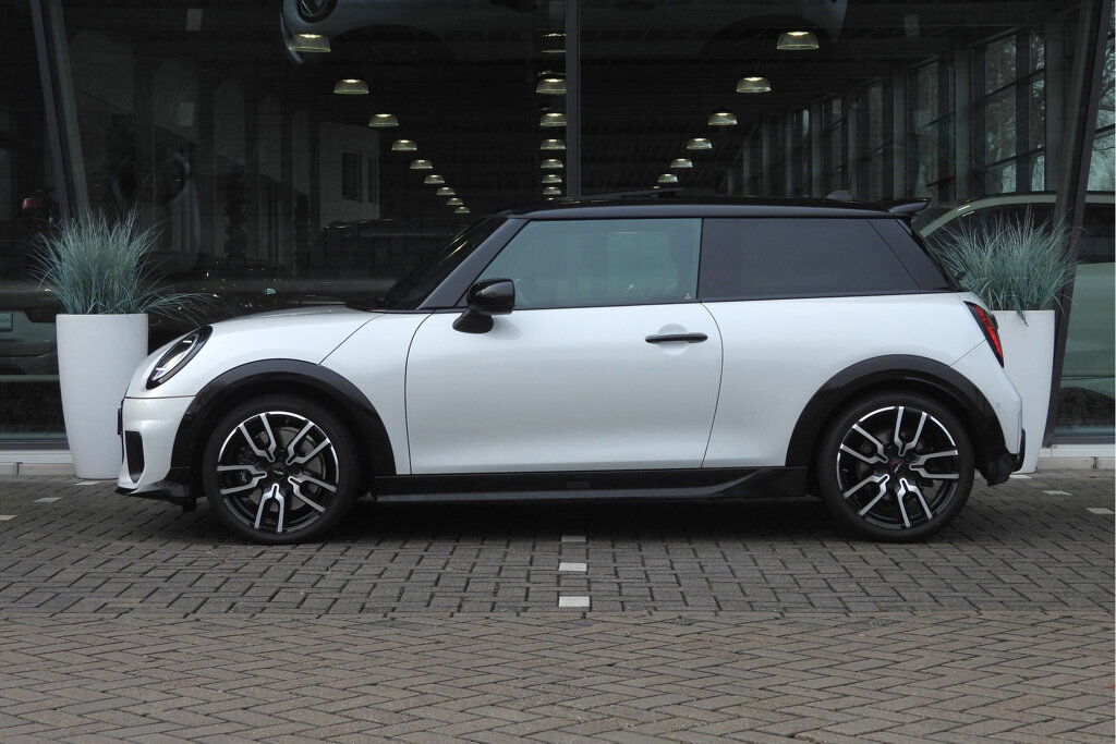 MINI 3-Deurs 13