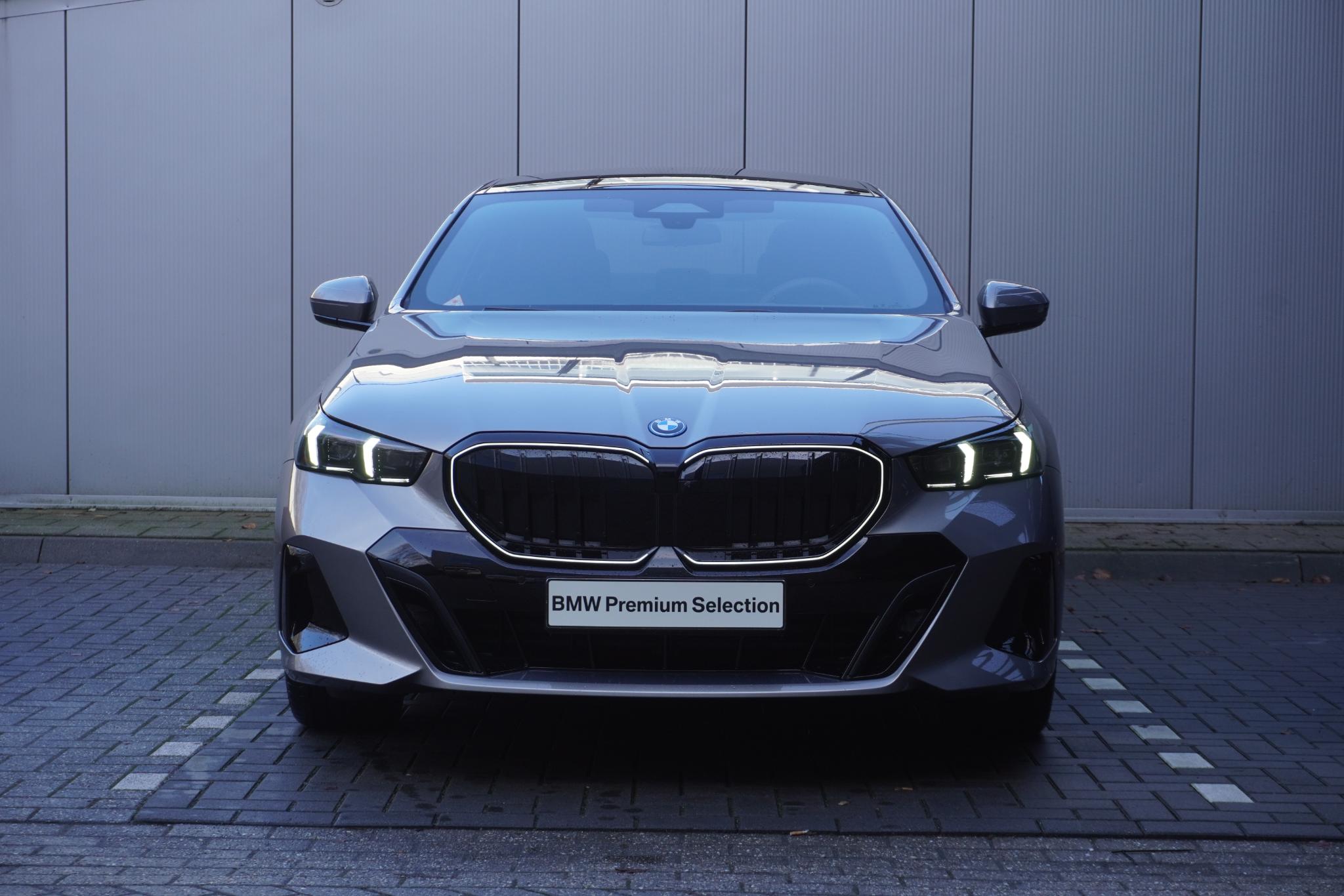 BMW 5 Serie Sedan 530e - Afbeelding 3