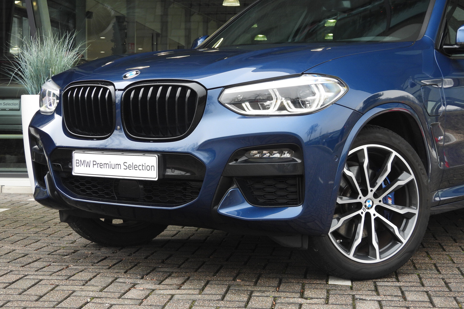 BMW X3 xDrive30e High Executive M Sport Automaat - Afbeelding 2