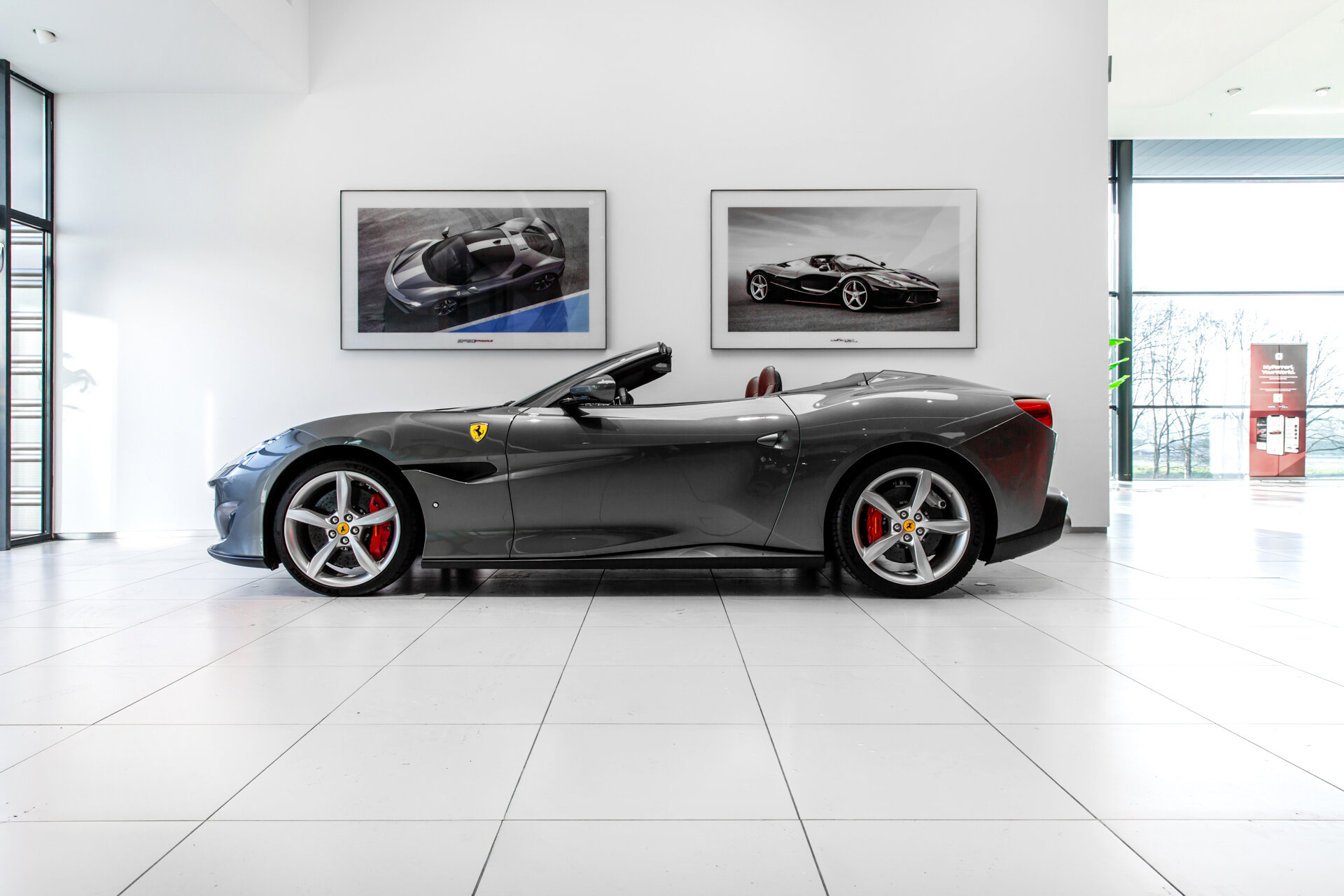 Ferrari Portofino ~Ferrari Munsterhuis~