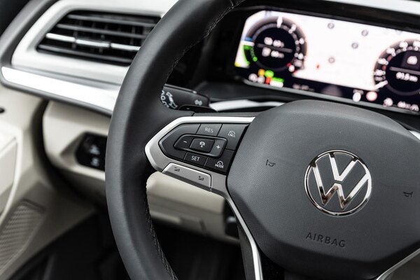 cruise control adaptief met Stop&Go en stuurhulp