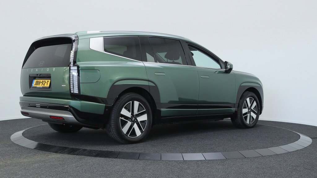 Hyundai IONIQ 9 Connect+ 7-persoons 110 kWh | Panoramadak | Leder | Massage | - Afbeelding 2