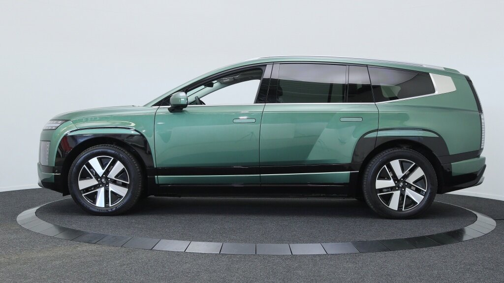 Hyundai IONIQ 9 Connect+ 7-persoons 110 kWh | Panoramadak | Leder | Massage | - Afbeelding 4