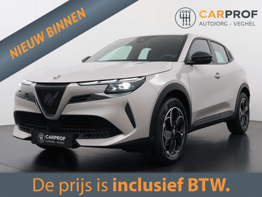 Alfa Romeo Junior Elettrica 54 kWh