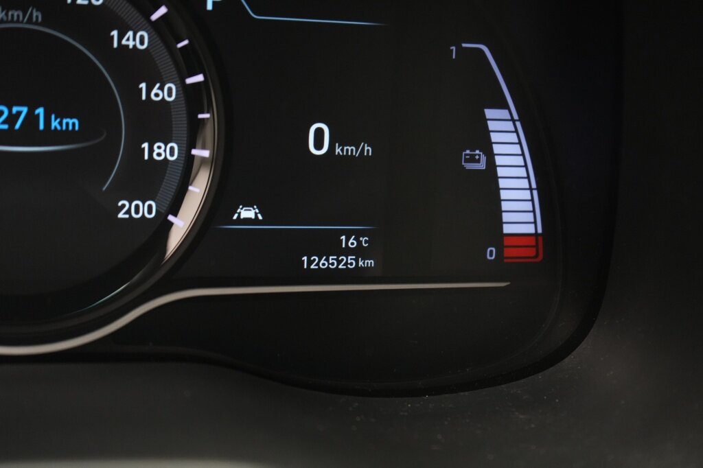 Hyundai Kona EV Comfort 64 kWh | Navigatie | 3-Fase | BlueLink - Afbeelding 4