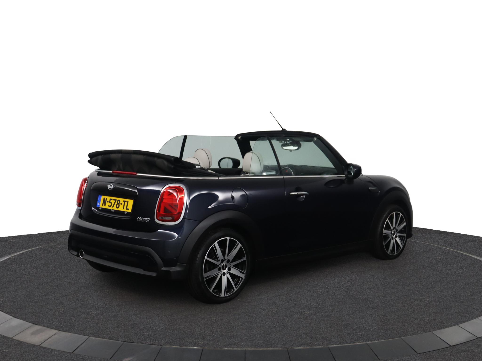 MINI Cabrio 1.5 Cooper Classic - Afbeelding 4