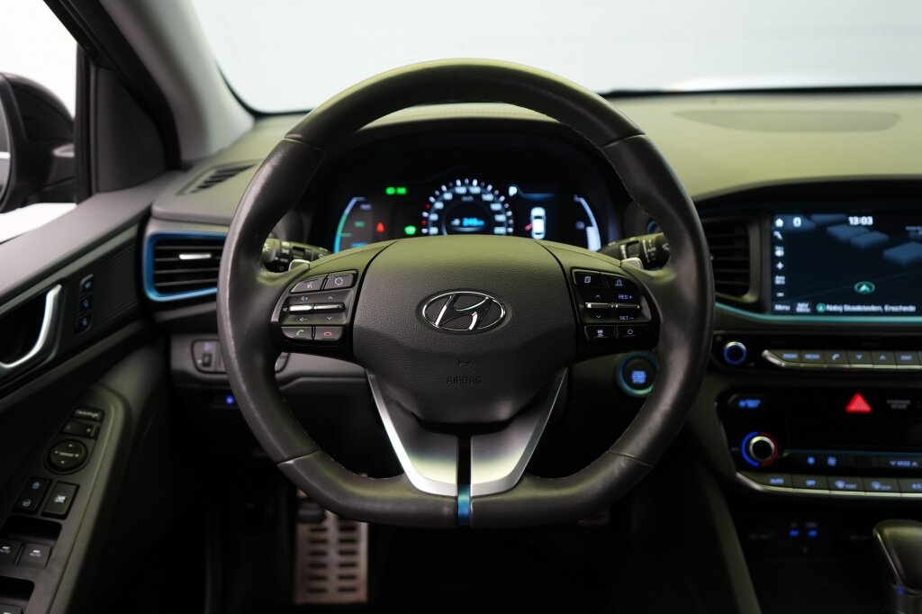 Hyundai IONIQ 1.6 GDi Premium | Memorystoel | Stoelverwarming en -verkoeling! - Afbeelding 3
