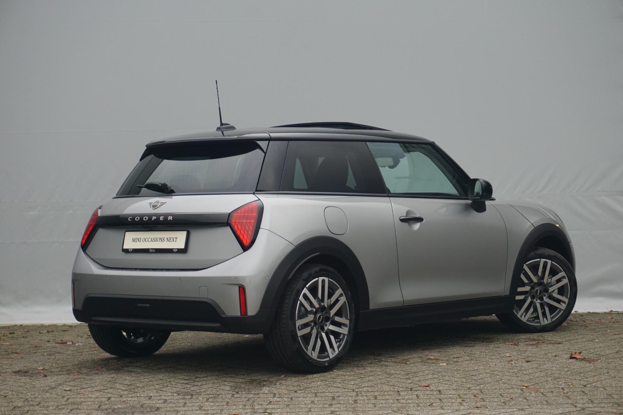 MINI 3-Deurs Cooper C - Afbeelding 2