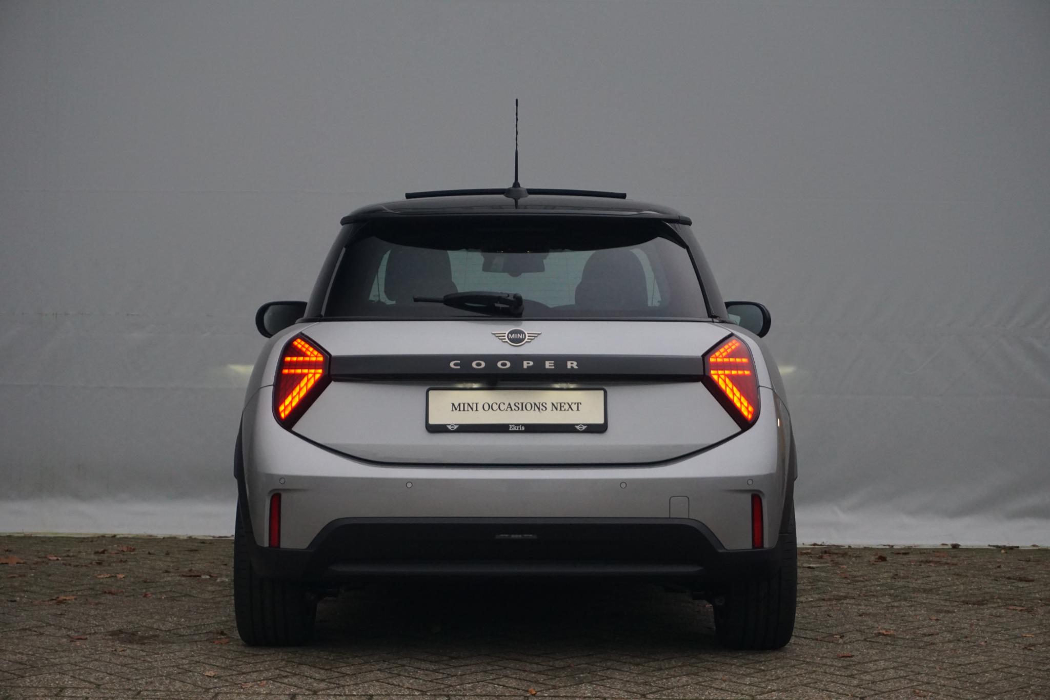 MINI 3-Deurs Cooper C - Afbeelding 5