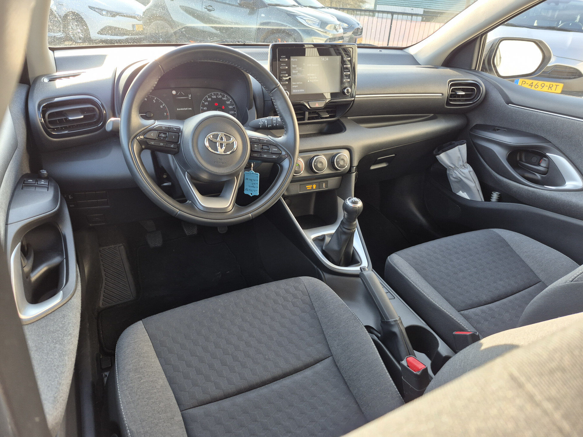 Toyota Yaris 1.0 VVT-i Active - Afbeelding 2