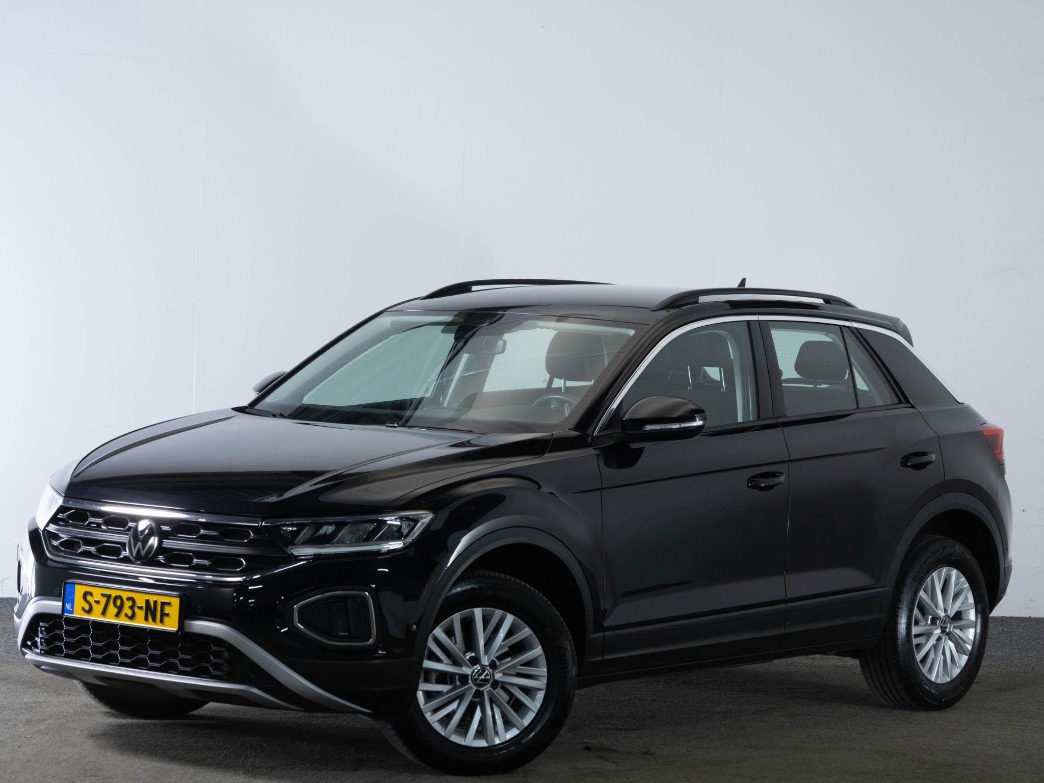 Volkswagen T-Roc 1.5 TSI 150 PK DSG Life Business - Afbeelding 3