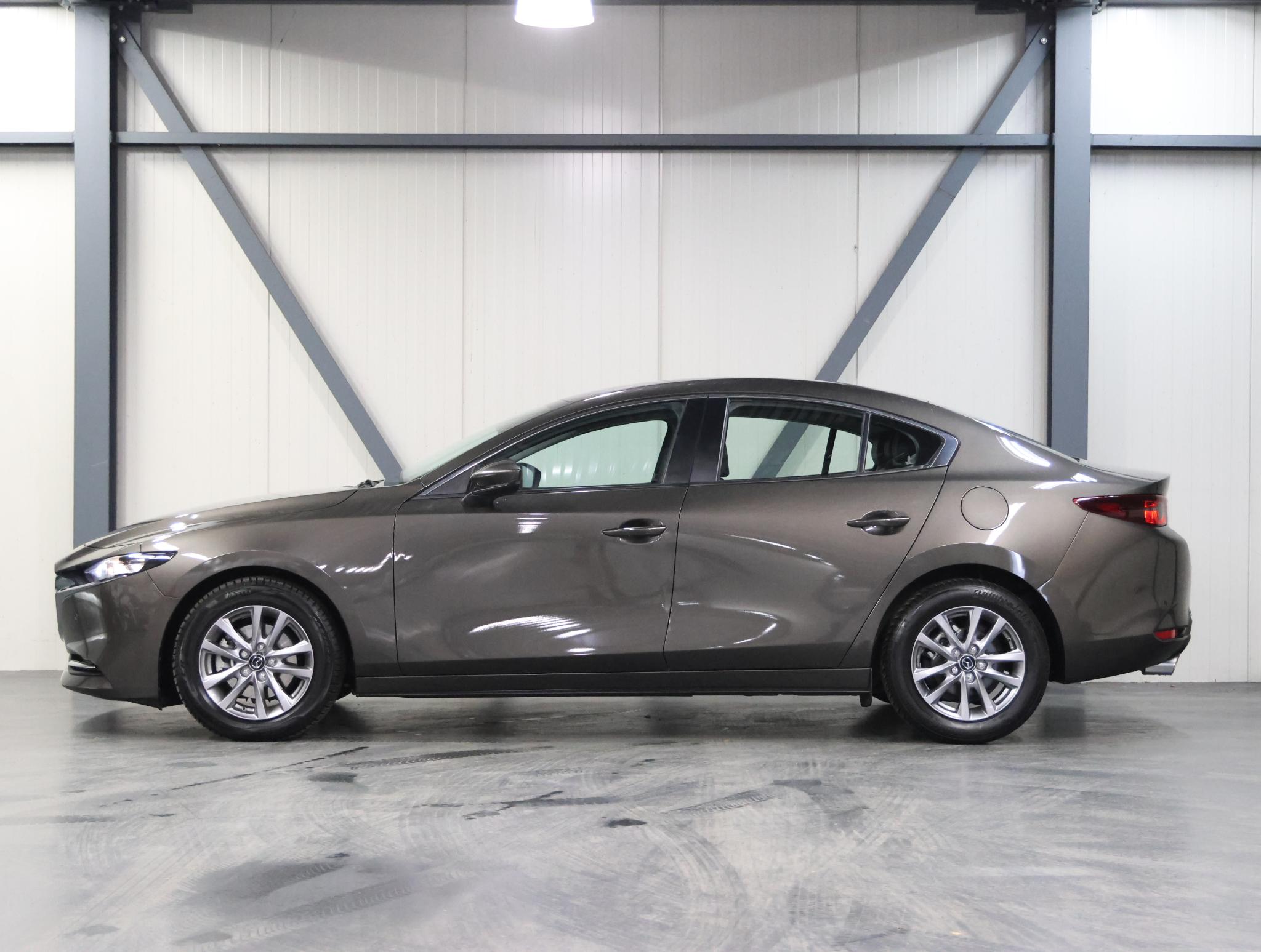 Mazda 3 180PK M Hybrid Comfort - Afbeelding 2