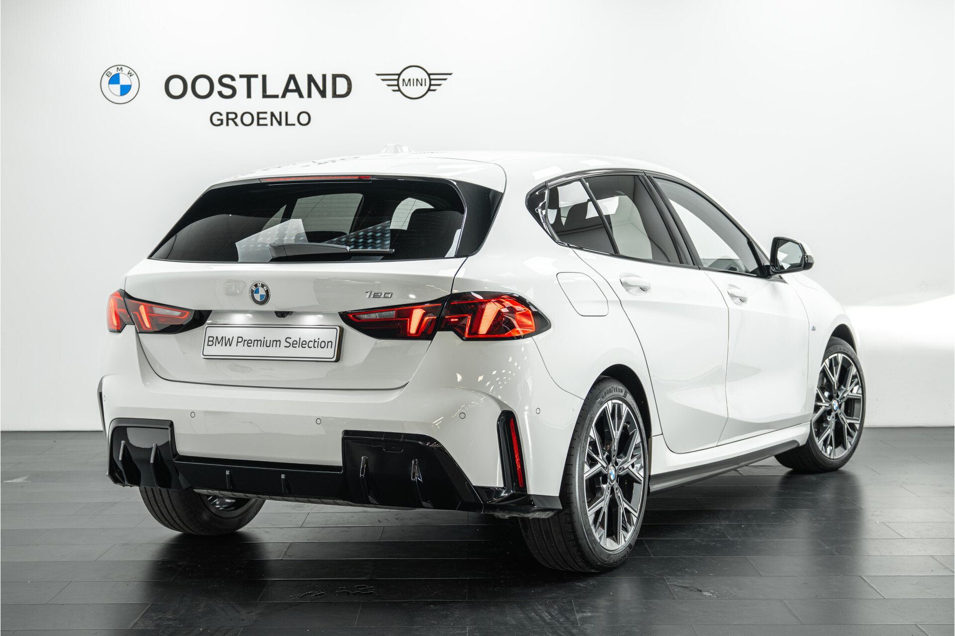 BMW 1 Serie 120 M Sport Automaat - Afbeelding 3