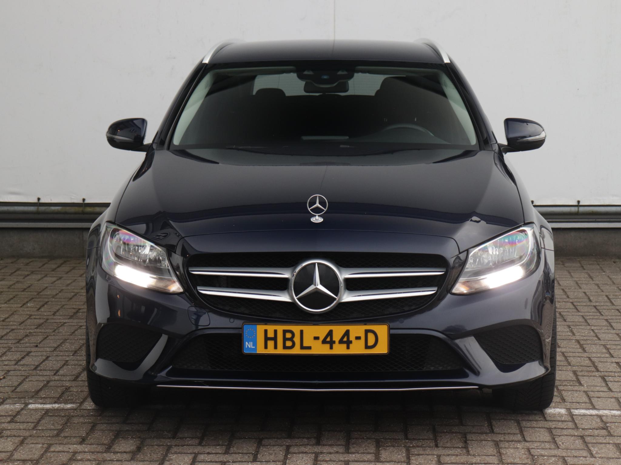 Mercedes-Benz C-Klasse Estate 300 e Business Solution Luxury - Afbeelding 4