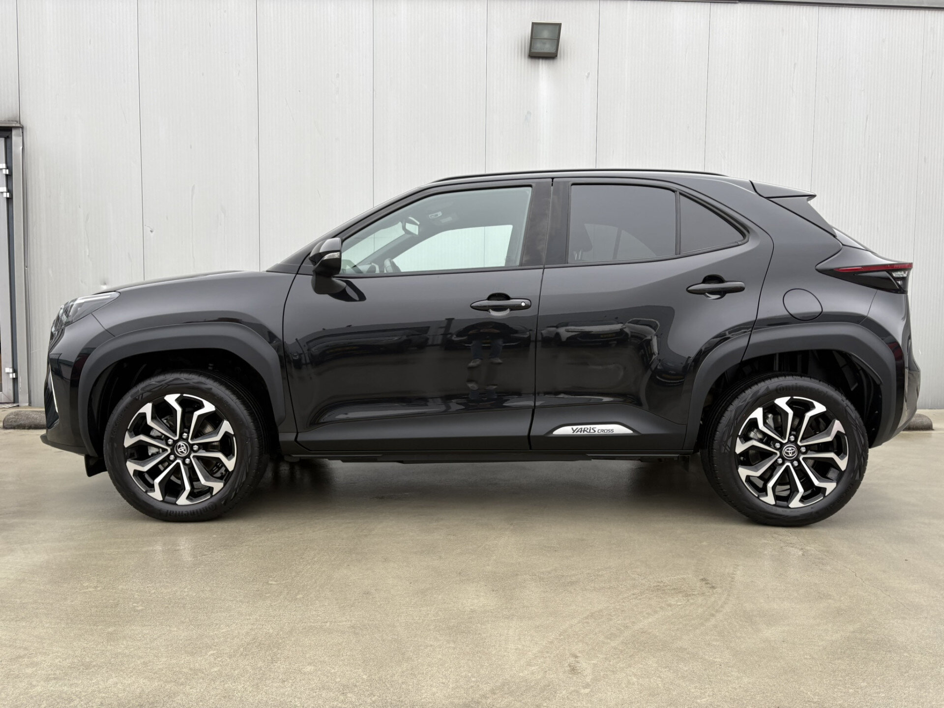 Toyota Yaris Cross 1.5 Hybrid 115 First Edition - Afbeelding 3