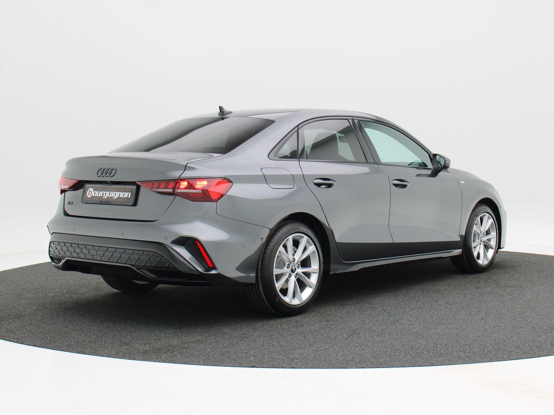 Audi A3 Limousine 30 TFSI | S edition | 116 PK | - Afbeelding 2