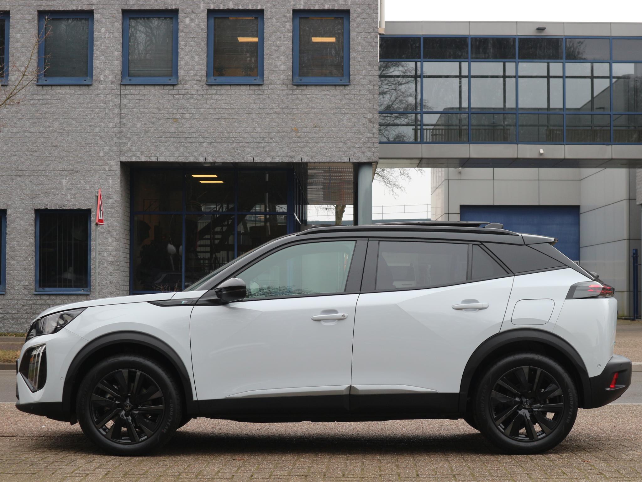 Peugeot e-2008 EV GT Avantage 54 kWh - Afbeelding 2