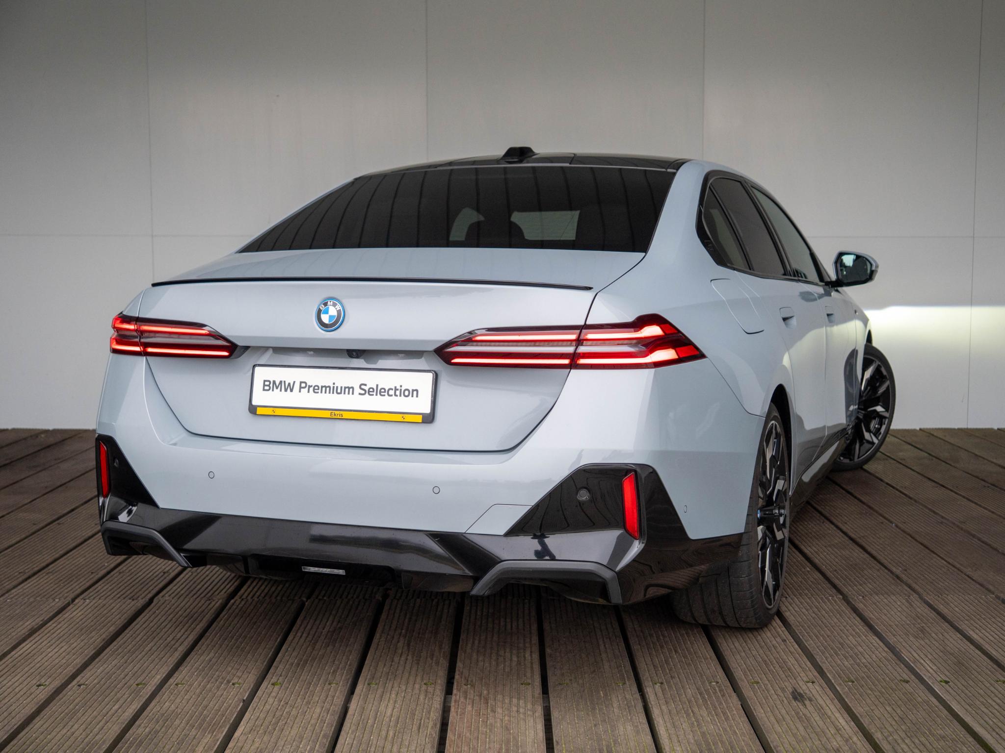 BMW i5 eDrive40 - Afbeelding 2