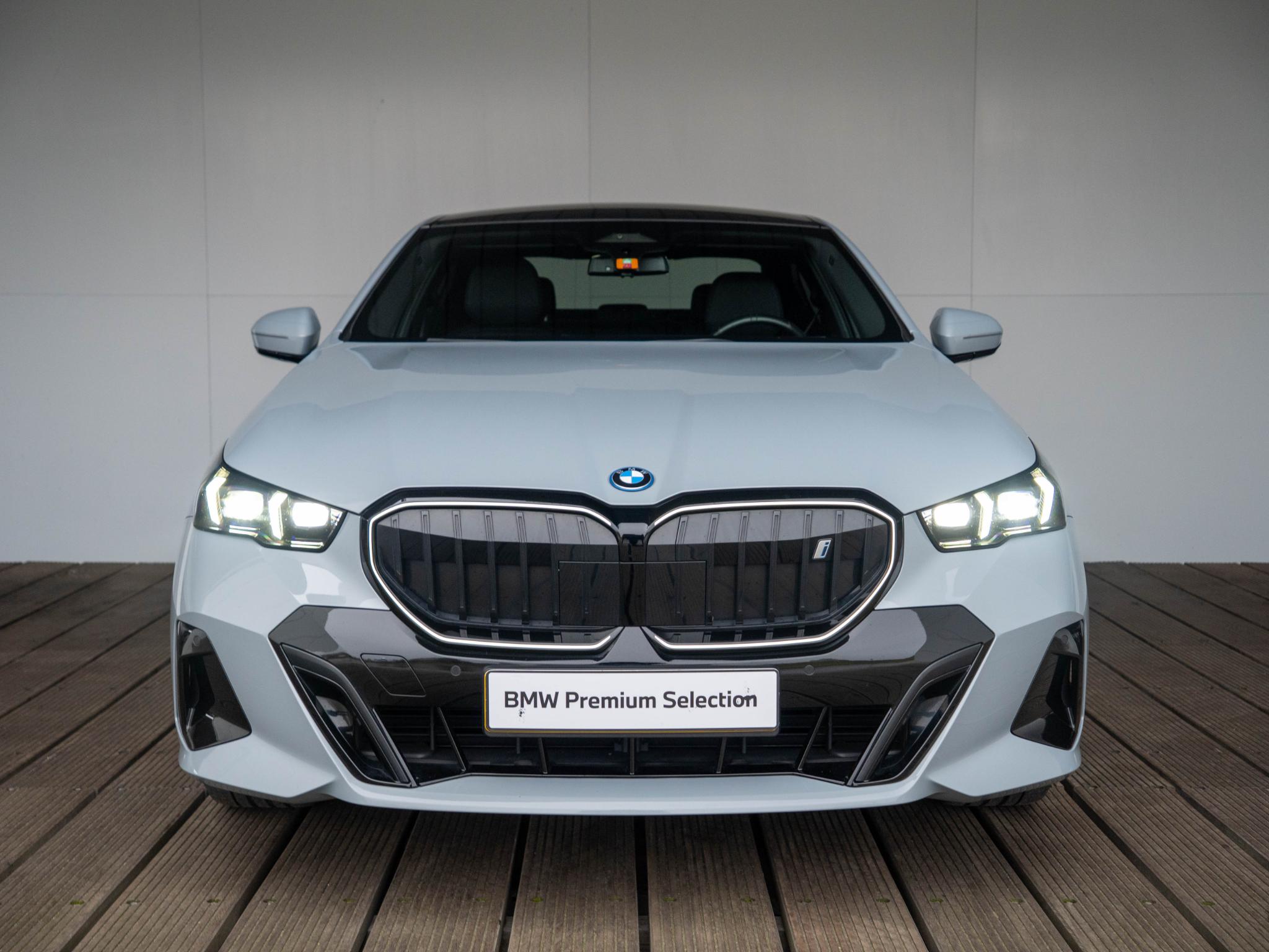 BMW i5 eDrive40 - Afbeelding 3