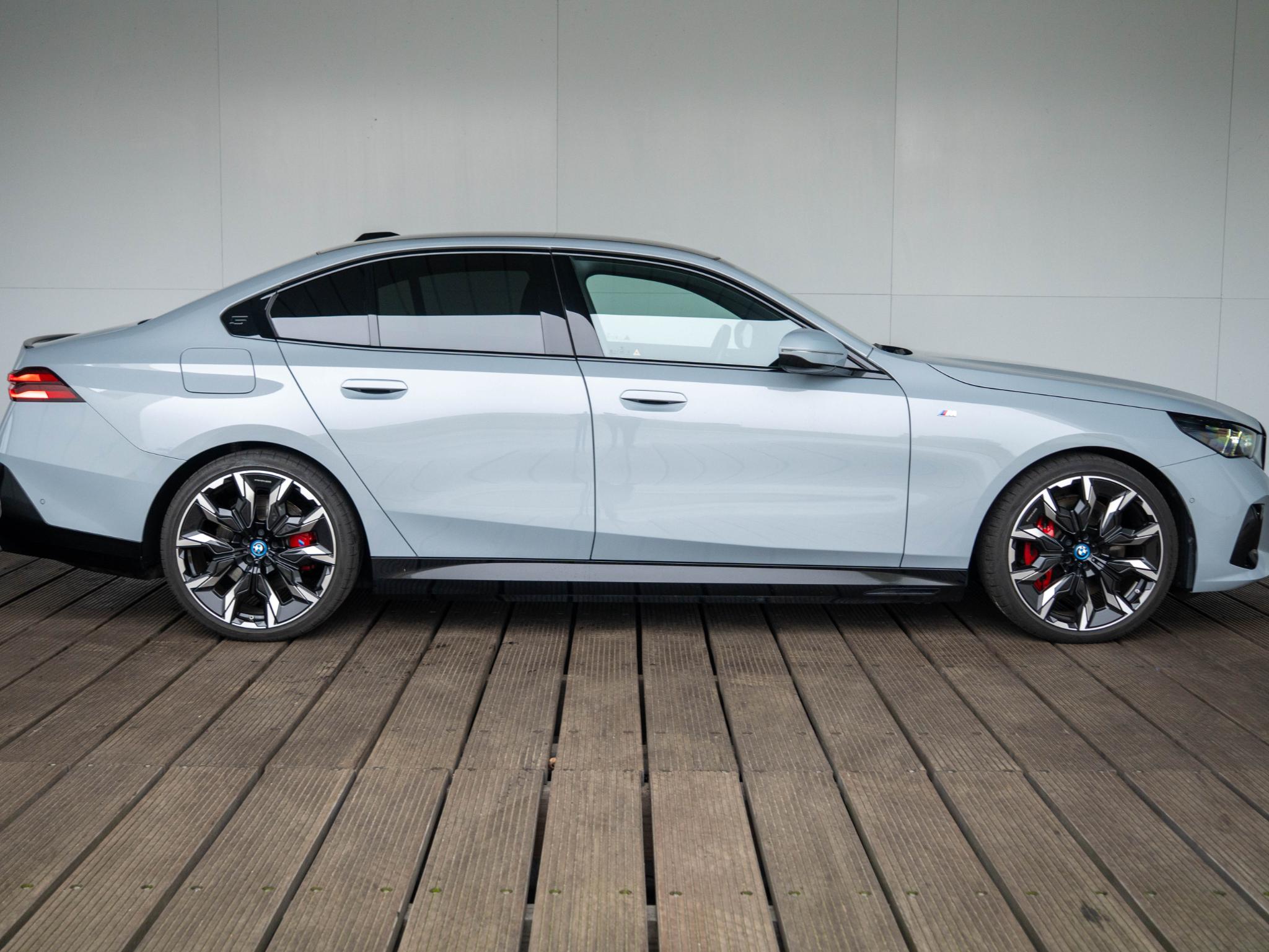 BMW i5 eDrive40 - Afbeelding 4