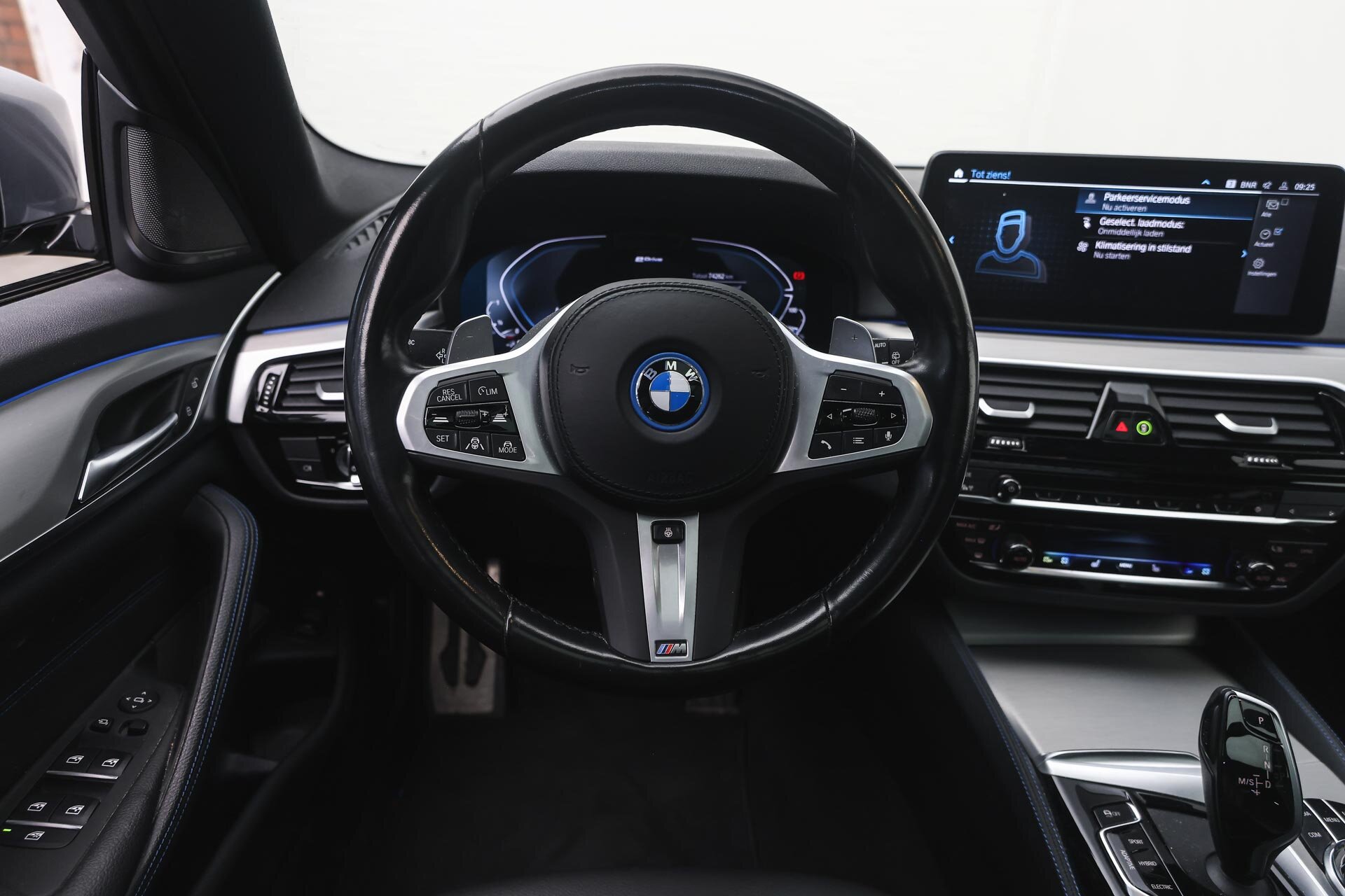 BMW 5 Serie Touring 530e xDrive High Executive M Sport Automaat - Afbeelding 3